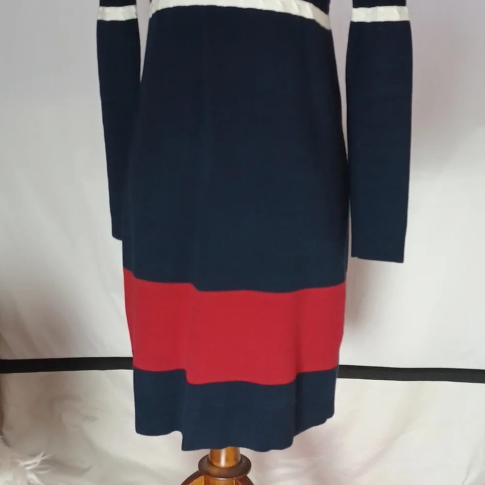 ❤ LIKE NEW Tommy Hilfiger sweater dress in a size small 💙 - Picture 6 of 12